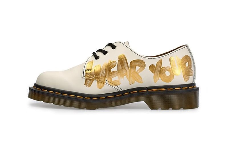 Gold dr best sale martens shoes