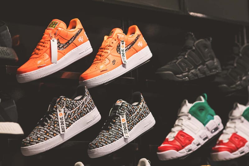 Nike air force 1 just sale do it orange foot locker