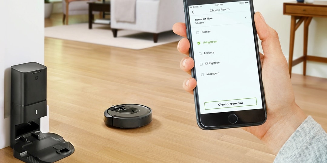 iRobot Roomba i7+ запоминает планировку комнаты и опорожняется самостоятельно