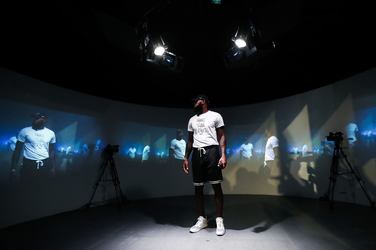 lebron x john elliott