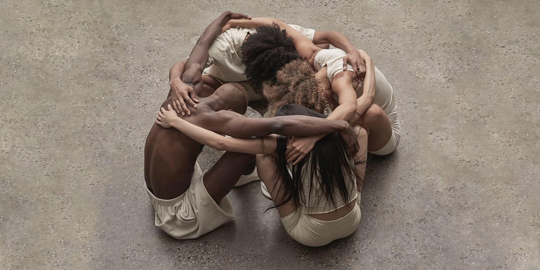 kanye west triple white yeezy