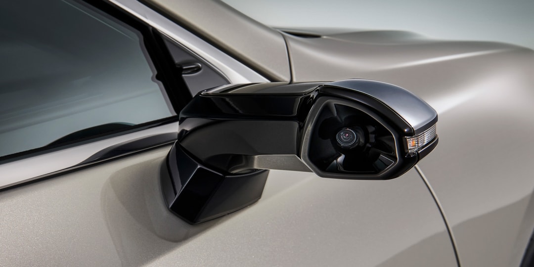 Lexus ES 2019 заменяет боковые зеркала камерами