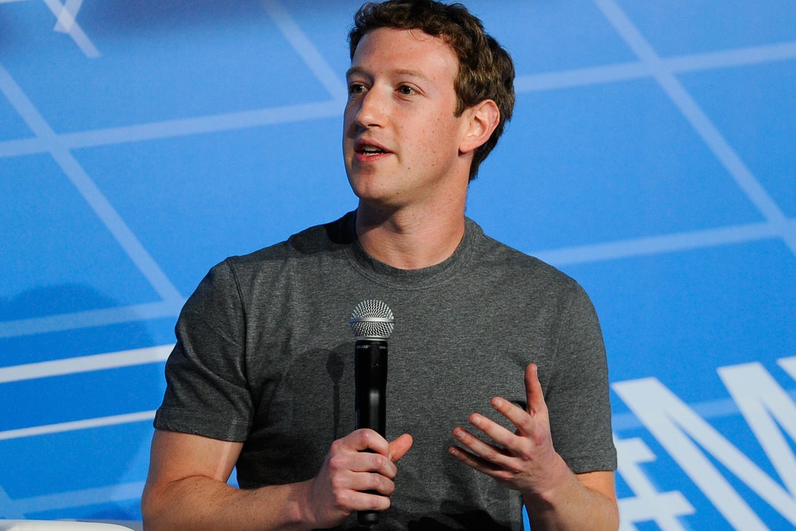 Mark Zuckerberg Shows Off Facebook's Massive Swedish Data Center ...