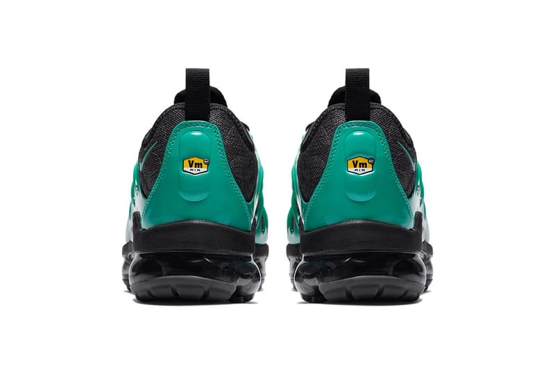 nike air vapormax plus black green