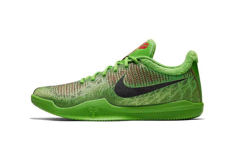 Nike mamba rage grinch on sale feet