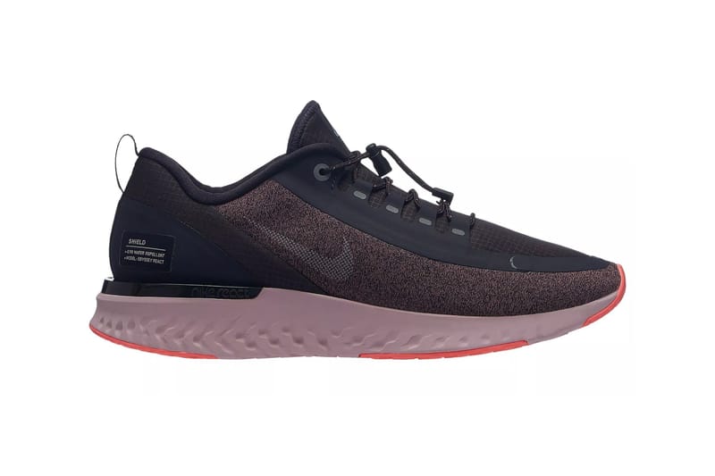 Nike odyssey react deals shield women's running shoe