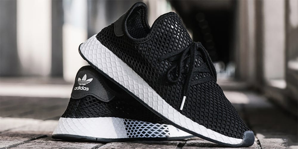 Adidas Deerupt Runner Black & White Sale Online, UP TO 61% OFF