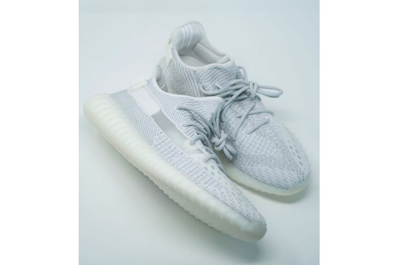 Yeezy deals static drop