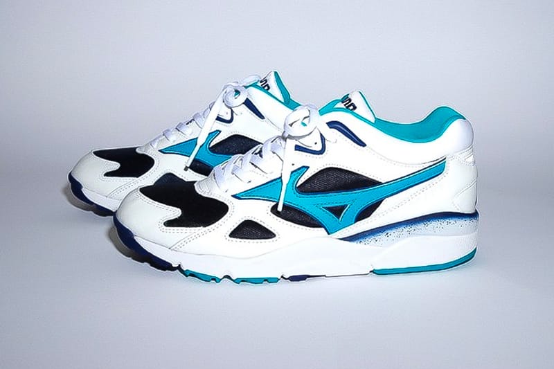 Mizuno x beams sky on sale medal