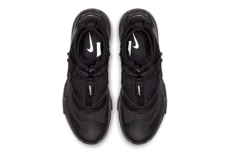 Triple black hotsell huarache online