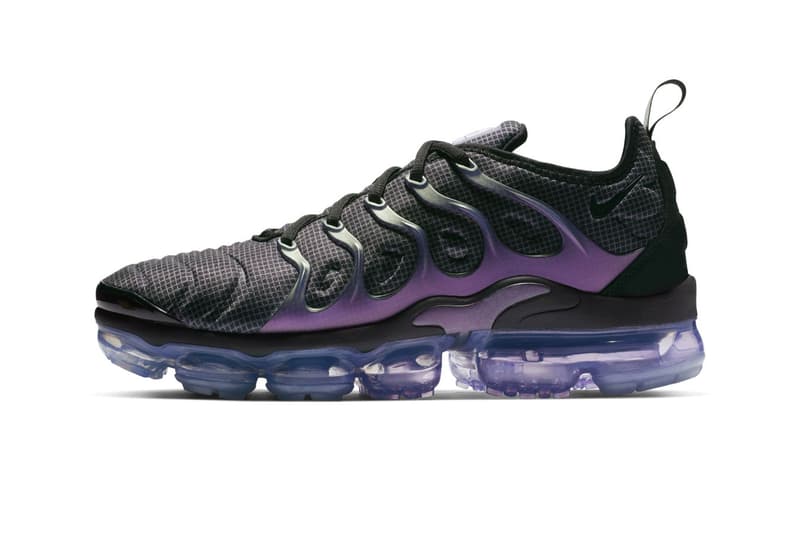 nike vapormax plus colorway