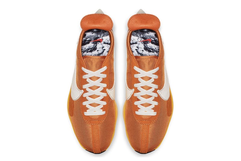 Nike moon best sale racer qs monarch