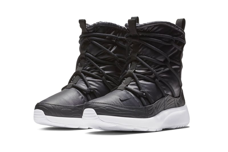 Nike tanjun best sale high top