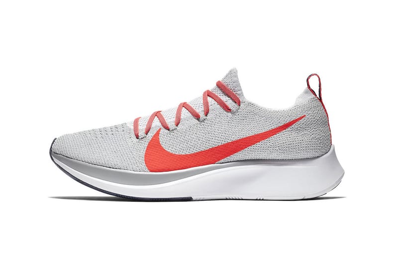 Nike fly hot sale zoom flyknit