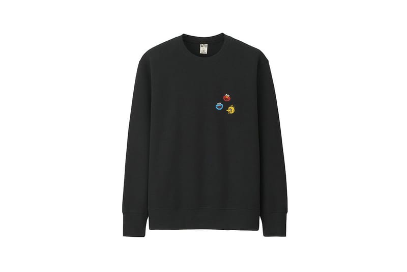 Kaws x uniqlo hot sale x sesame street crewneck