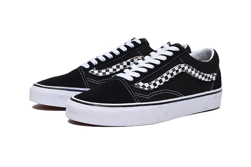 White vans outlet checkered stripe