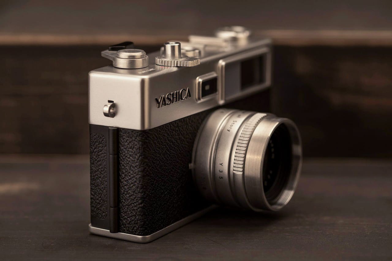 Yashica Y35 Digifilm Camera Receives Bad Reviews | Hypebeast