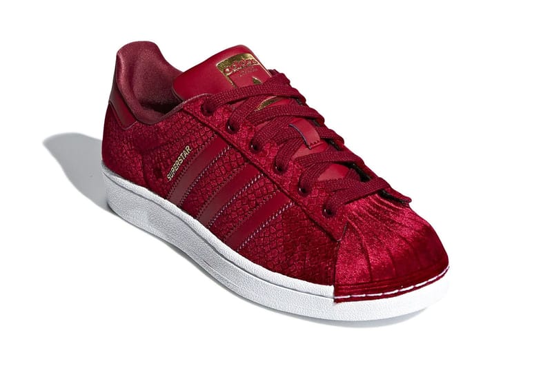 Adidas 2024 superstar velvet