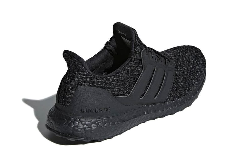 Adidas ultra boost triple black clearance harga