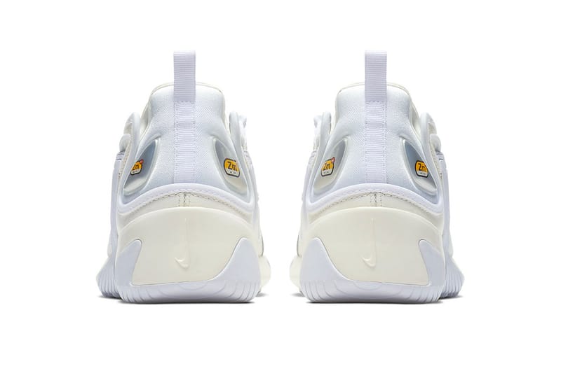 Nike femme cheap zoom 2k