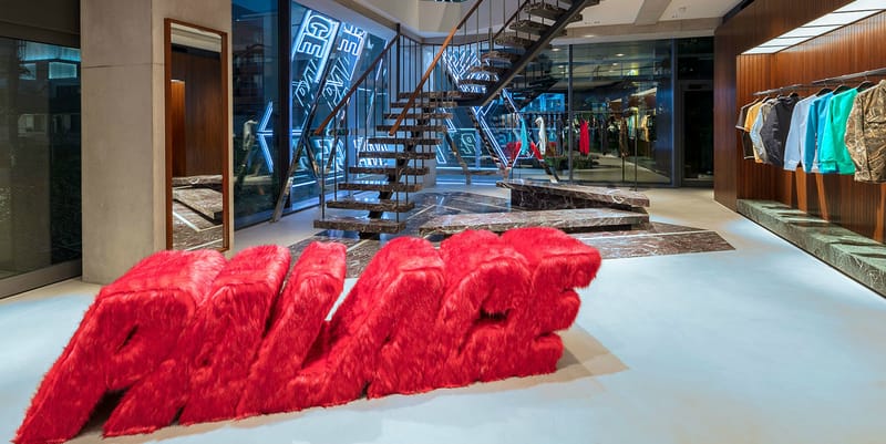 palace-tokyo-store-tw.jpg?w=