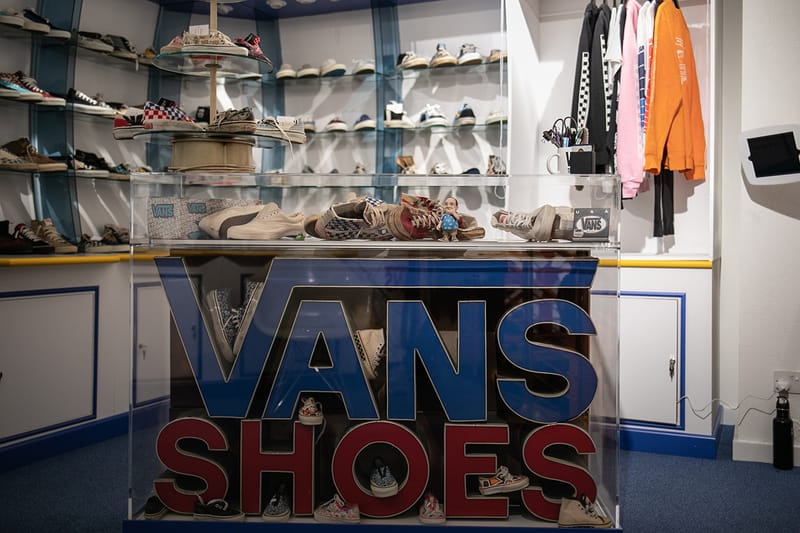 Vans collector shop