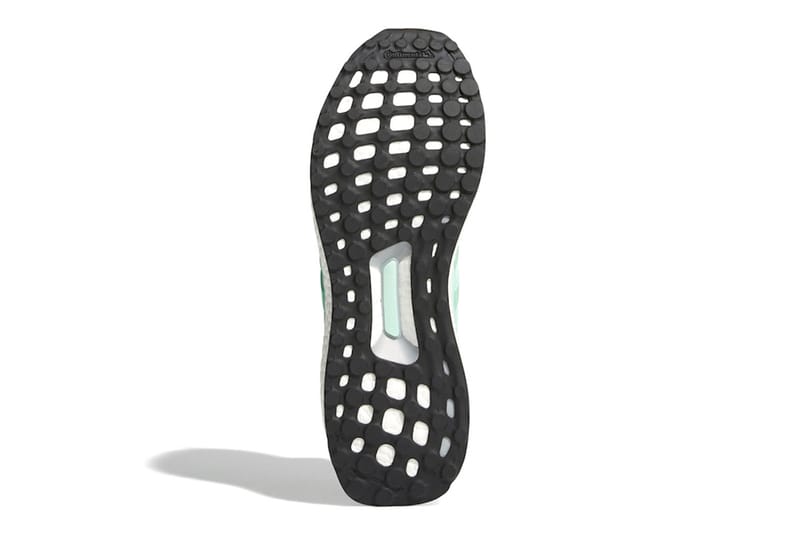 Ultra boost outlet 2018 price philippines