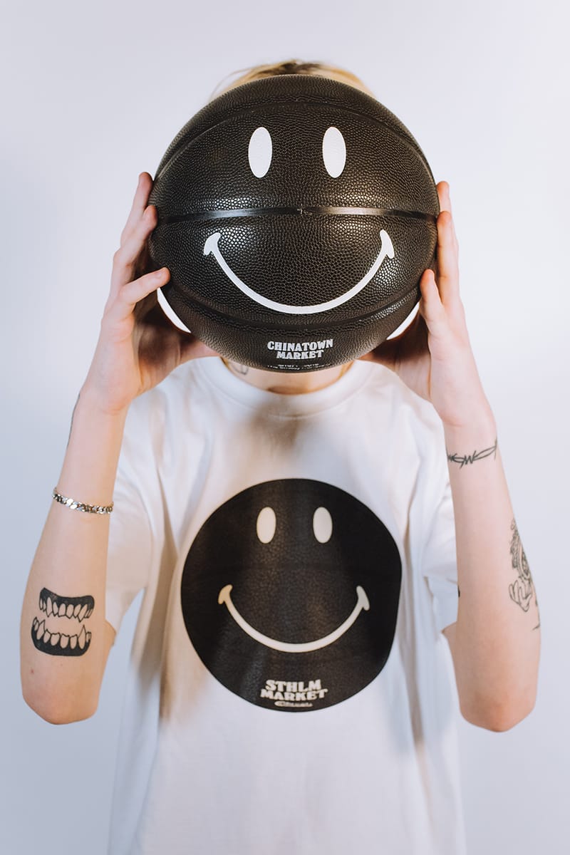 Caliroots Chinatown Market Smiley T-shirt & Ball | Hypebeast