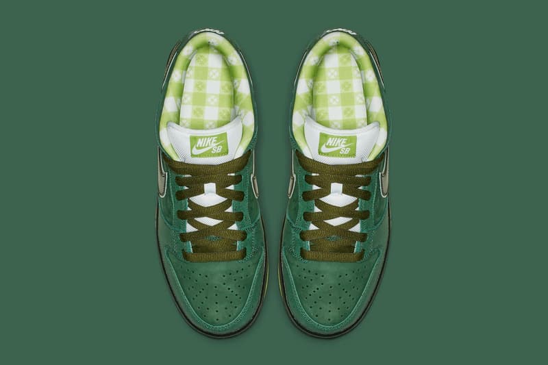 green lobster nike