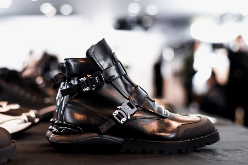 Boots dior outlet backstage