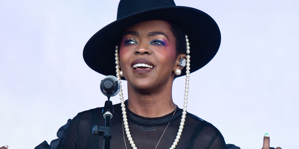 Lauryn Hill Celebrates the Holidays With 