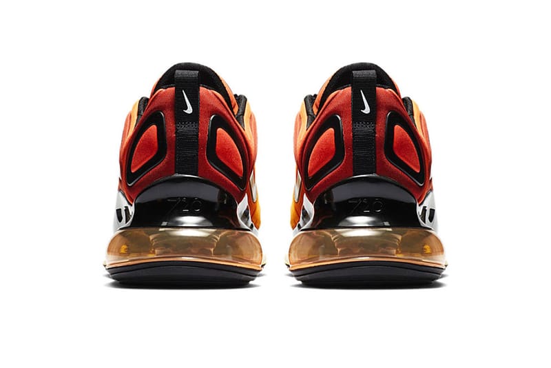 Air max 720 team orange/black/university outlet gold