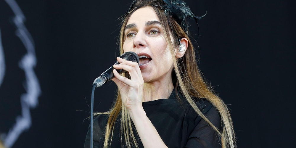 PJ Harvey - Written On The Forehead | Hypebeast