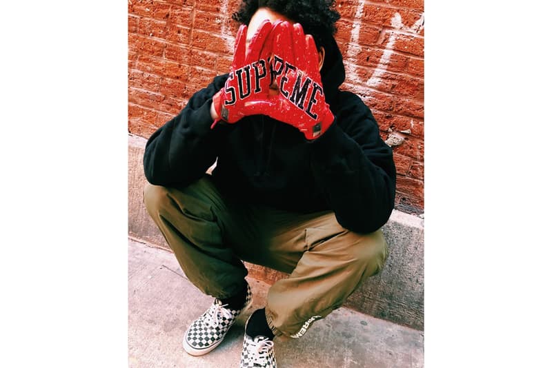 Supreme x nike vapor jet 4 0 football gloves hypebeast