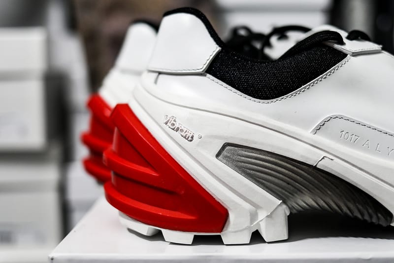 アリクス 2019年秋冬コレクションのバックステージに潜入 | Hypebeast.JP