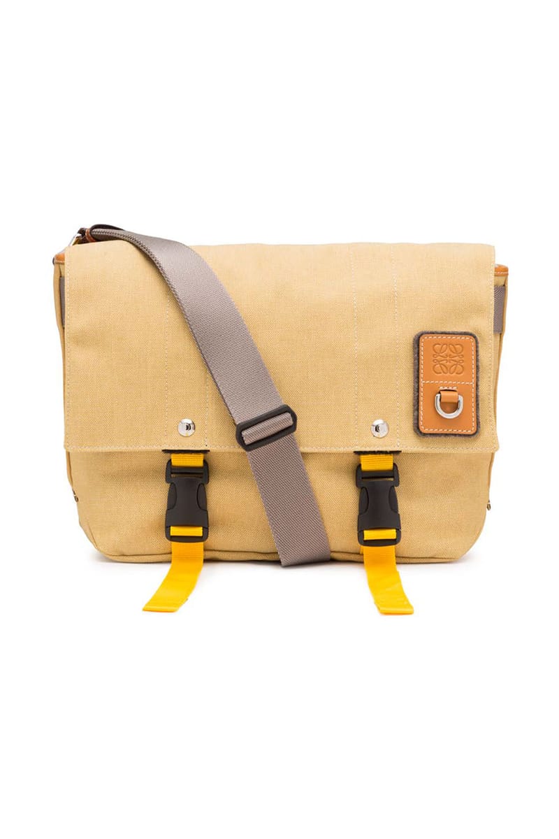 【現金特価】 Eye/LOEWE/Nature Capsule Hypebeast | Info Release Collection バッグ