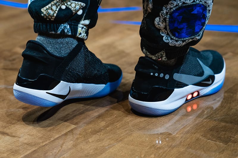 Nike adapt s fashion feet