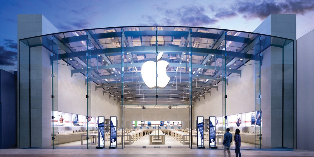 Предупреждение Apple о прибыли привело к резкому падению акций