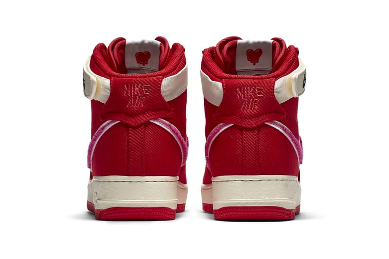 Valentine hotsell nikes 2019