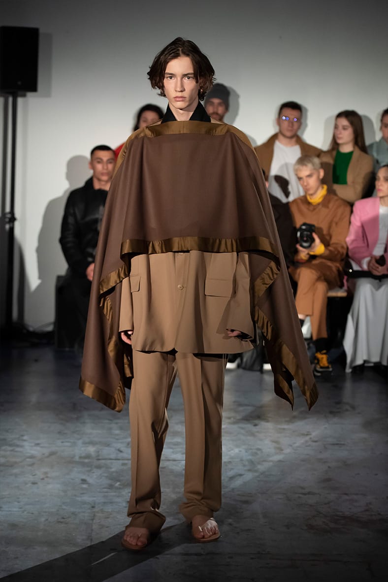 HED MAYNER CAPE