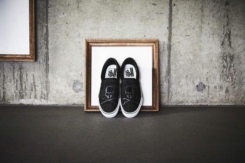 Vans slip store on mastermind japan