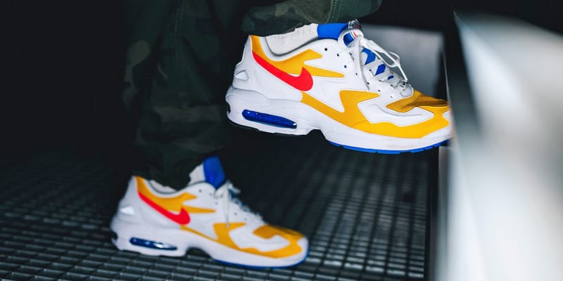 Nike air max store light yellow