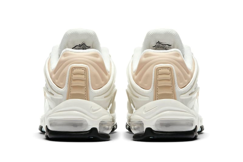 Nike air max dlx hotsell 2019 price