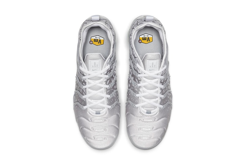 vapormax silver gradient