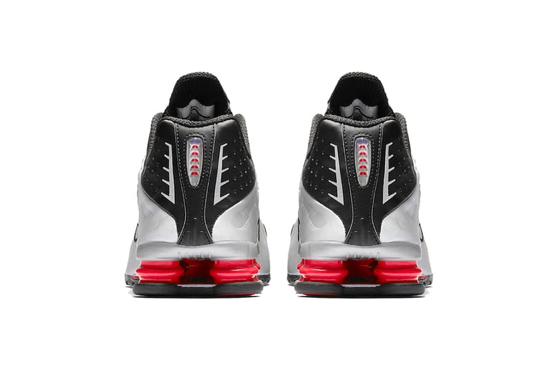 Nike shox r4 og black metallic silver sale