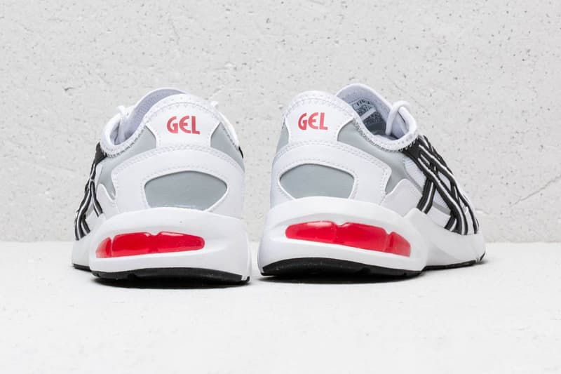 ultra boost vs kayano