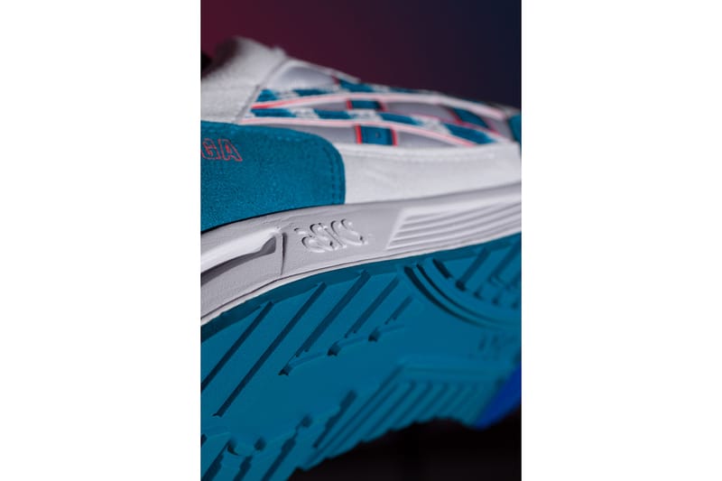 Asics gel saga *zebra* hotsell (white / teal blue)