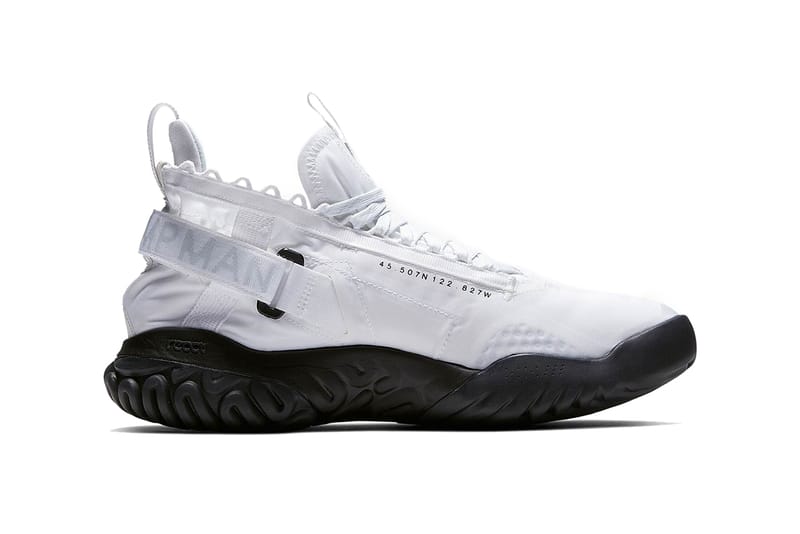 Jordan proto react new arrivals white black