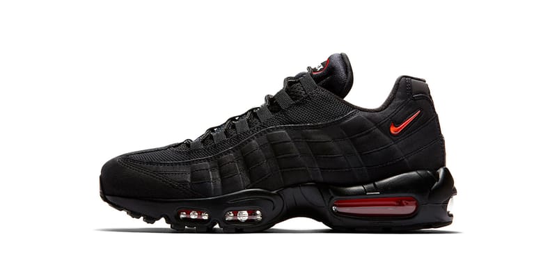 Red and black nike air 2024 max 95