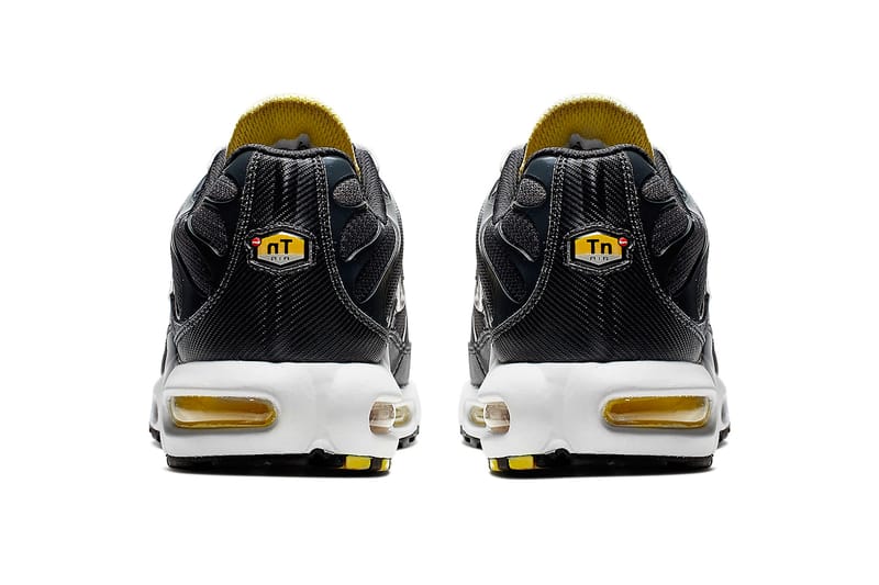 Nike air best sale max 95 bumblebee